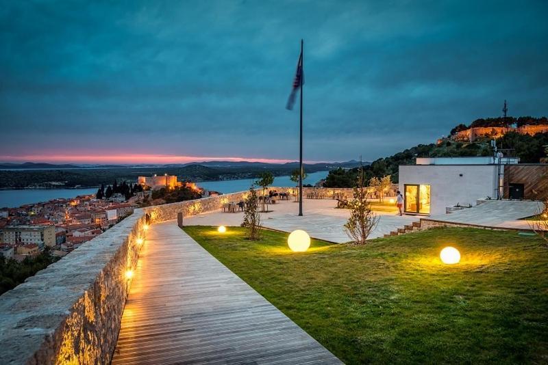 Infresh Holiday House Шибеник Экстерьер фото